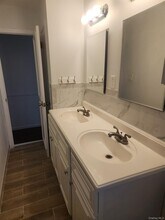 147 Connetquot Rd in Oakdale, NY - Building Photo - Building Photo