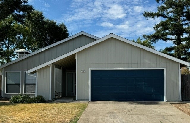 property at 8604 Maple Grove Ct