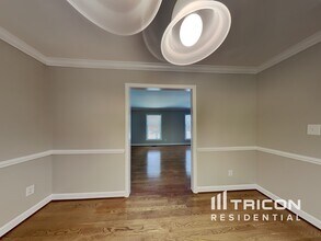 3200 Oliver Dr in Greensboro, NC - Building Photo - Building Photo