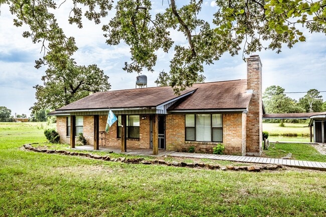 property at 1769 State Hwy 75 N