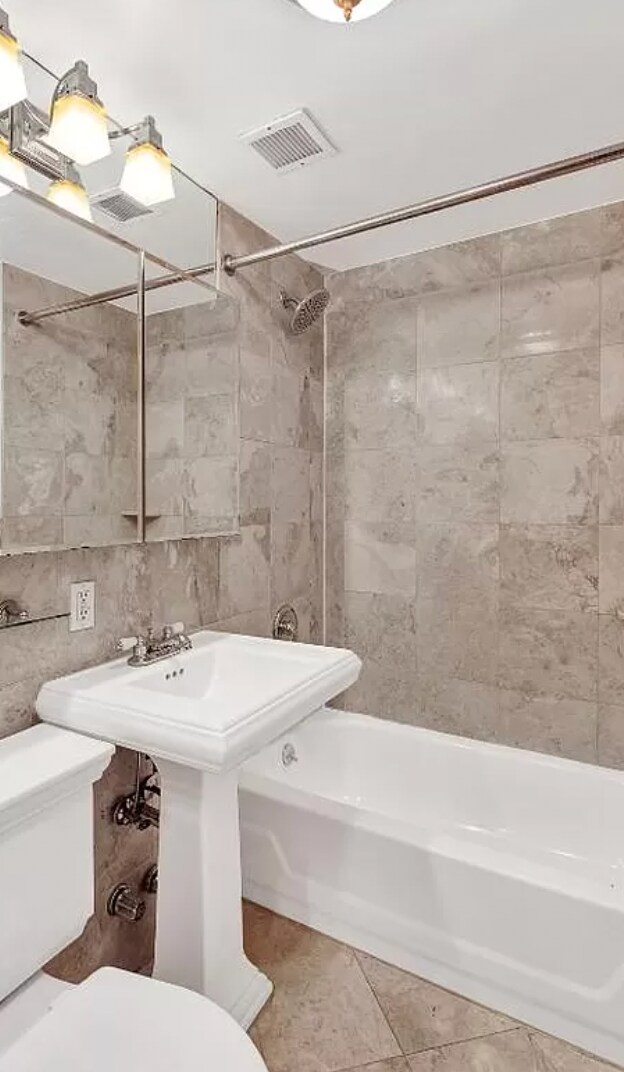 234 E 29th St in New York, NY - Building Photo - Building Photo