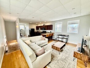 103 Porter St in Boston, MA - Building Photo - Building Photo