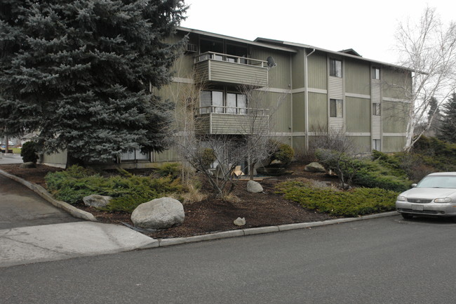 River Court in Spokane, WA - Foto de edificio - Building Photo
