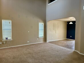 14279 English Point Ave in El Paso, TX - Foto de edificio - Building Photo