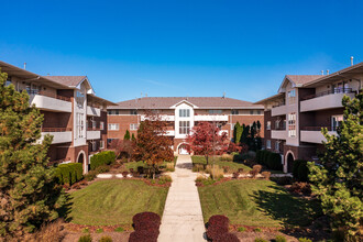 Courtyards Of Westmont in Westmont, IL - Building Photo - Primary Photo