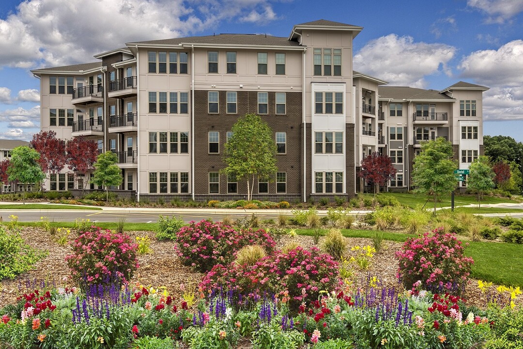 Sycamore at Christenbury in Concord, NC - Foto de edificio