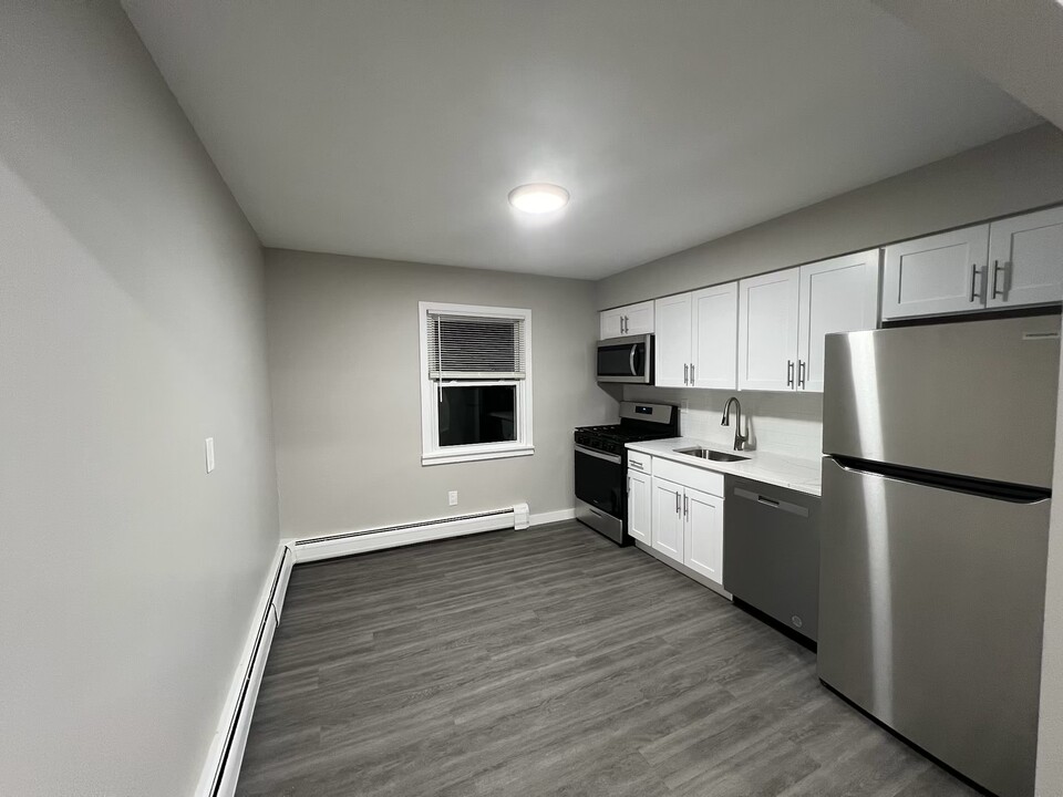 108 Columbia Ave, Unit 2B in Long Branch, NJ - Building Photo