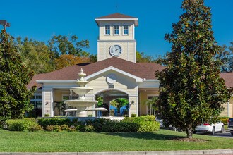 Ranch Lake Apartments in Bradenton, FL - Foto de edificio - Building Photo