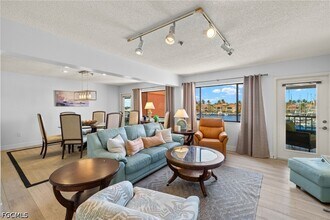 3170 Matecumbe Key Rd in Punta Gorda, FL - Building Photo - Building Photo