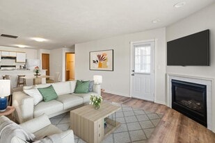 Storyboard on Rockwood in Belleville, IL - Building Photo