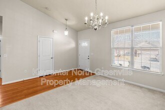 116 Bascom Ct in Greer, SC - Building Photo - Building Photo