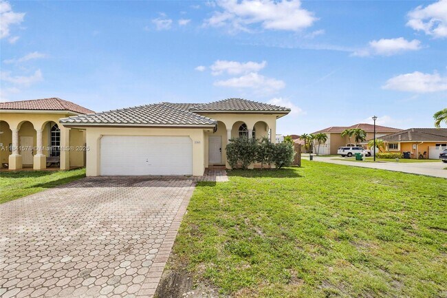 3363 SW 154th Ct in Miami, FL - Building Photo - Building Photo