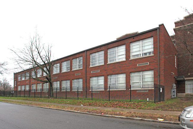 Stephen Foster Senior Living in Louisville, KY - Foto de edificio - Building Photo