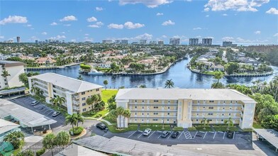 230 N Federal Hwy in Deerfield Beach, FL - Building Photo - Building Photo