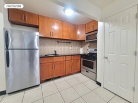 443 Winthrop St in Brooklyn, NY - Building Photo