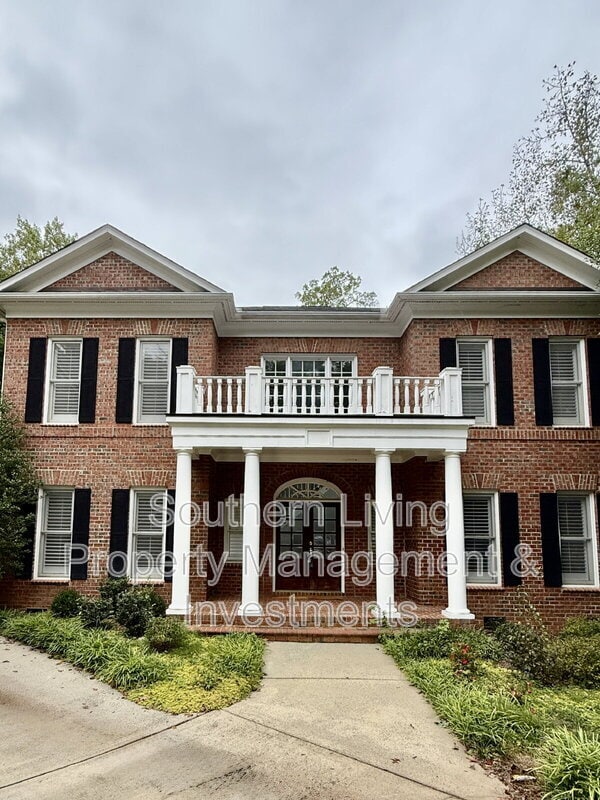 1806 Asbury Hall Ct in Charlotte, NC - Building Photo - Building Photo