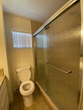 230 Beech St in Bakersfield, CA - Building Photo - Building Photo