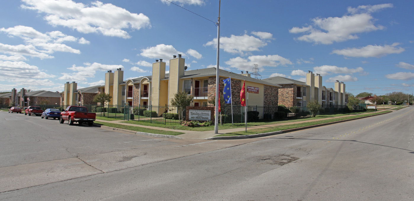 Westchase Apartment Homes in Fort Worth, TX - Building Photo