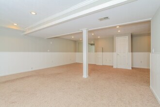 300 Mulberry Meadows Ct in Maineville, OH - Building Photo - Building Photo