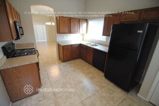 9903 W Trumbull Rd in Tolleson, AZ - Building Photo - Building Photo