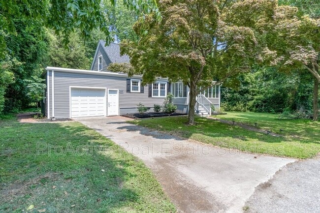 6040 Airway Ln in Norfolk, VA - Building Photo - Building Photo