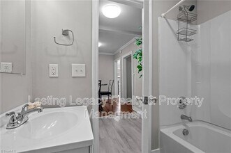 156 Rosedale Cir in Winston-Salem, NC - Building Photo - Building Photo