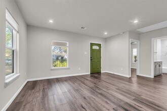 116 Gans St in Houston, TX - Building Photo - Building Photo