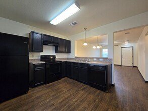 4711 Waterproof Dr in Killeen, TX - Building Photo - Building Photo