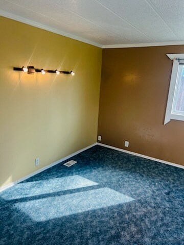 40 Dillmont Ln in Dillon, MT - Building Photo - Building Photo