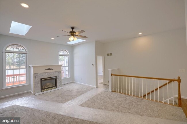 8 Longwood Dr in Mechanicsburg, PA - Building Photo - Building Photo