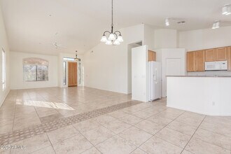 12415 Vía De Penasco in Fountain Hills, AZ - Building Photo - Building Photo