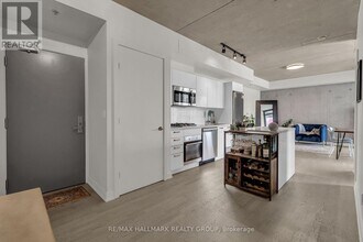 203 Catherine St in Ottawa, ON - Building Photo - Building Photo