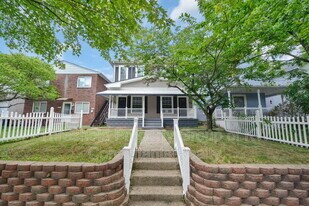 342-344 E Morrill Ave in Columbus, OH - Building Photo