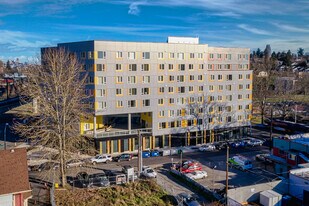 Gardner House Apartments in Seattle, WA - Building Photo