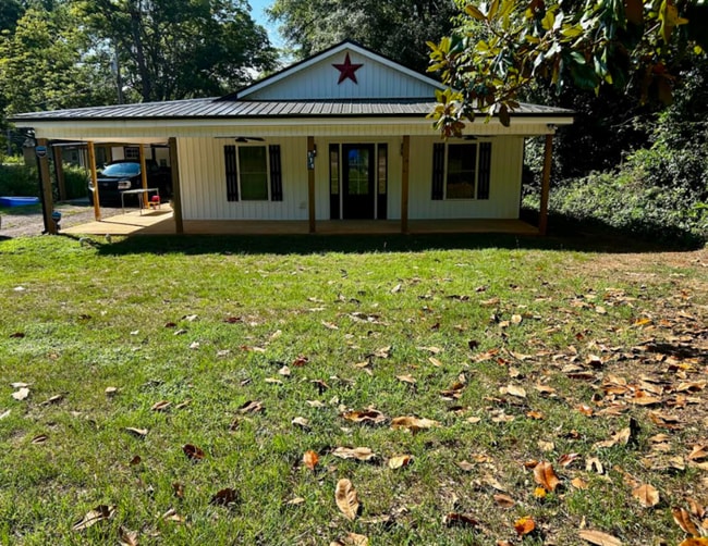 111 Stevenson Dr in Belton, SC - Building Photo - Building Photo