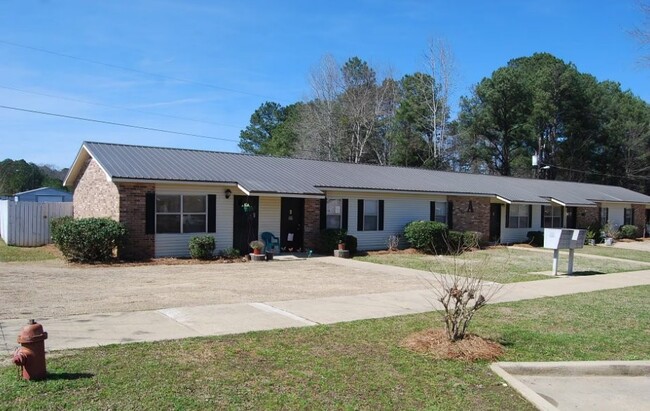 property at 117 Homestead Dr