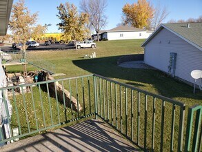 438 Western Ave in Fergus Falls, MN - Building Photo - Building Photo