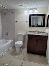 190 Santa Clara Dr in Naples, FL - Building Photo - Building Photo