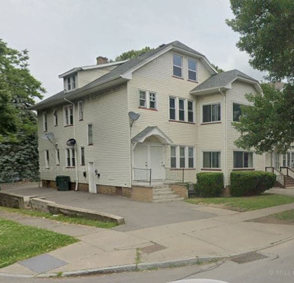 246 Norton St, Unit Up