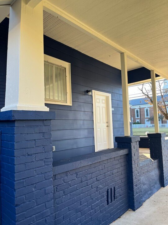 100 S Main Ave in Sylacauga, AL - Building Photo