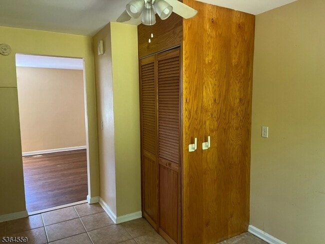 80C Troy Dr in Springfield, NJ - Building Photo - Building Photo