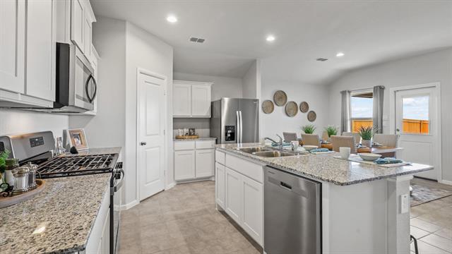 16408 Severn Ln in Fort Worth, TX - Building Photo - Building Photo