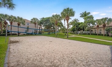 4855 Palmbrooke Cir in West Palm Beach, FL - Building Photo - Building Photo