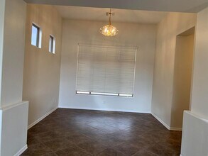 1530 W Thompson Way in Chandler, AZ - Building Photo - Building Photo