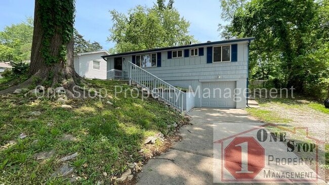 property at 4913 N Fremont Ave