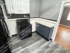 1105 California Ave in Cincinnati, OH - Building Photo - Building Photo