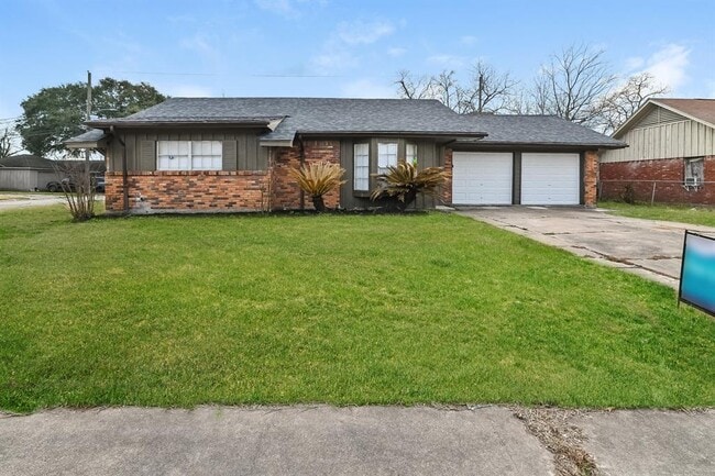 property at 4303 Trail Lake Dr