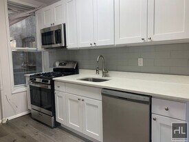 8 AVENUE in Brooklyn, NY - Building Photo