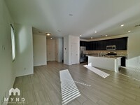 10718 Henesco Bay St in Las Vegas, NV - Building Photo - Building Photo