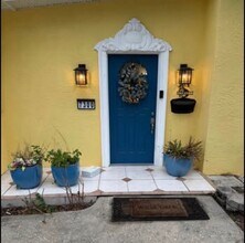 7300 11th Ave N in St. Petersburg, FL - Building Photo - Building Photo